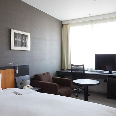 Rhino Hotel Киото Екстериор снимка