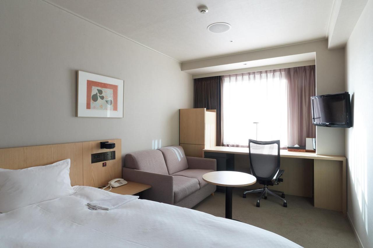 Rhino Hotel Киото Екстериор снимка