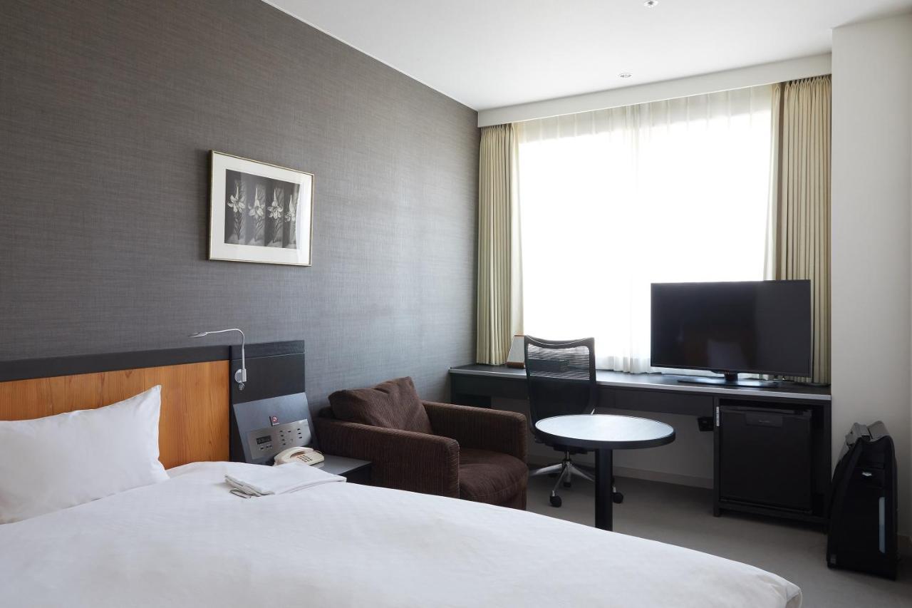 Rhino Hotel Киото Екстериор снимка