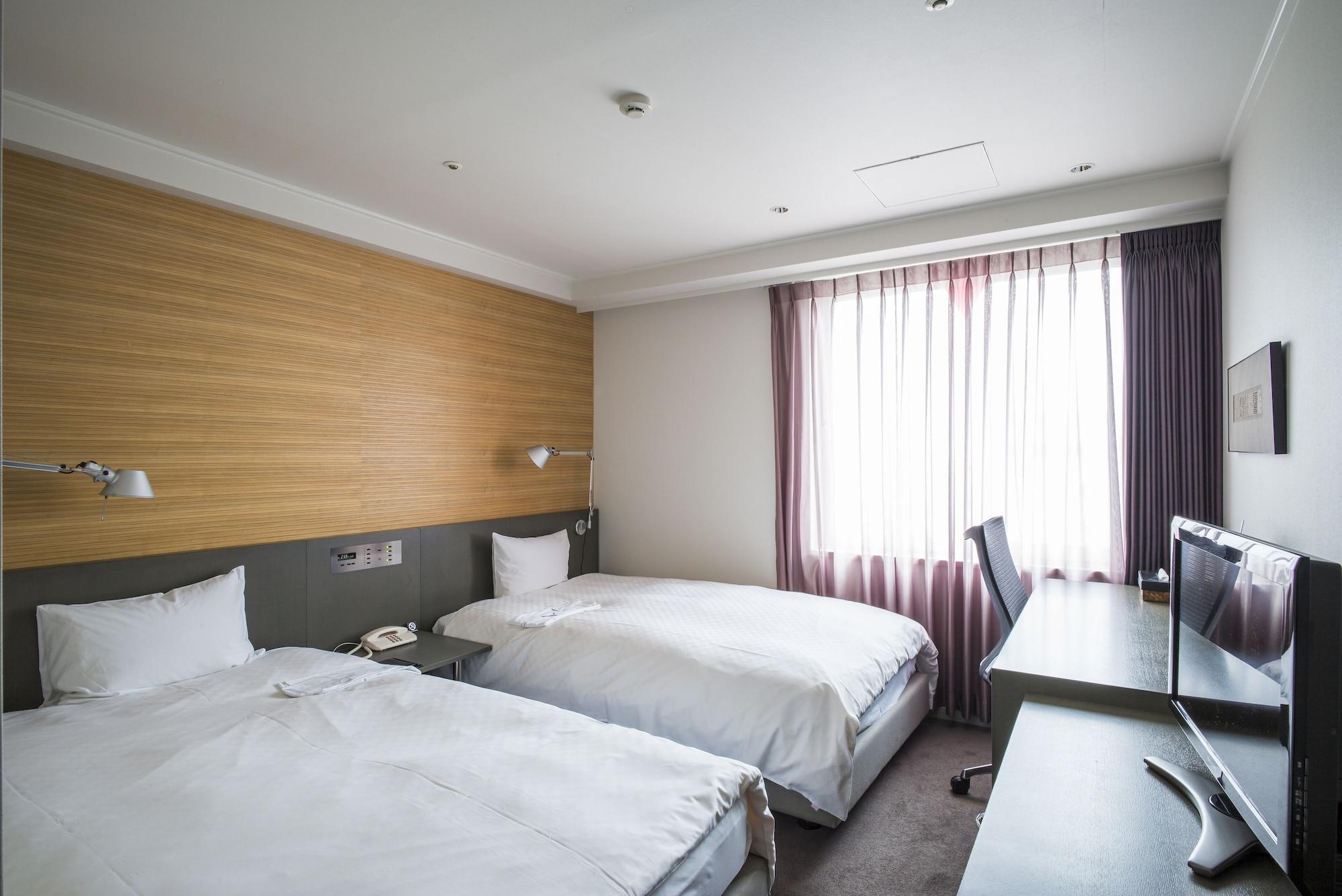 Rhino Hotel Киото Екстериор снимка