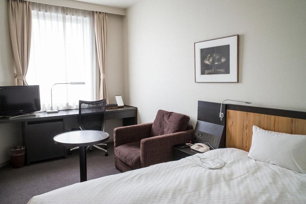 Rhino Hotel Киото Екстериор снимка